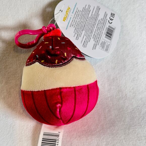 Squishmallows Elpha S3 # 1628 Squish Date 4-6-22 RARE Valentines Day 2023 Clipon - Picture 2 of 12